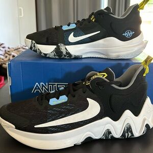 Nike men’s Giannis Immortality 2